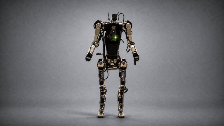 Atom 01