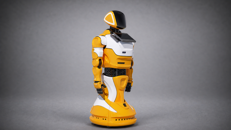 Promobot V.4
